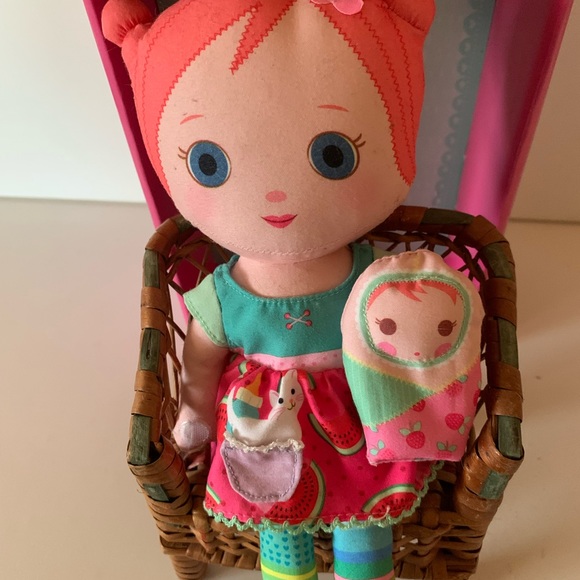 Mooshka Tots Doll-Karia With Finger Puppet and Box - Picture 4 of 12